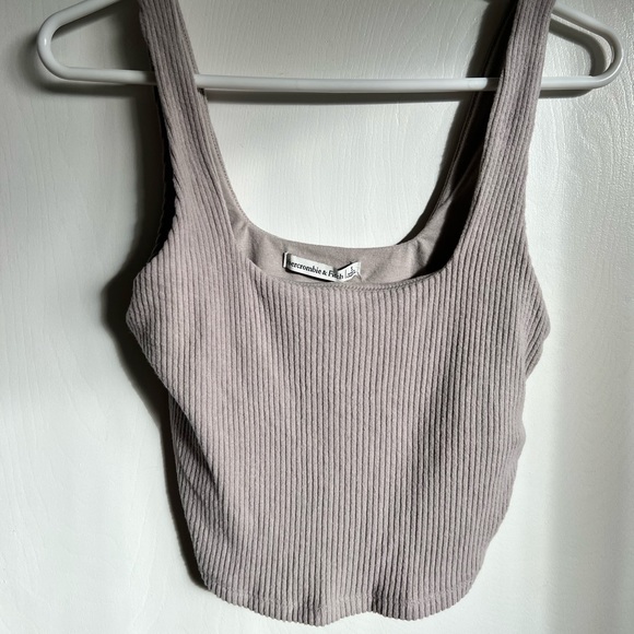 Abercrombie & Fitch Tops - NWT Abercrombie Crop Tank